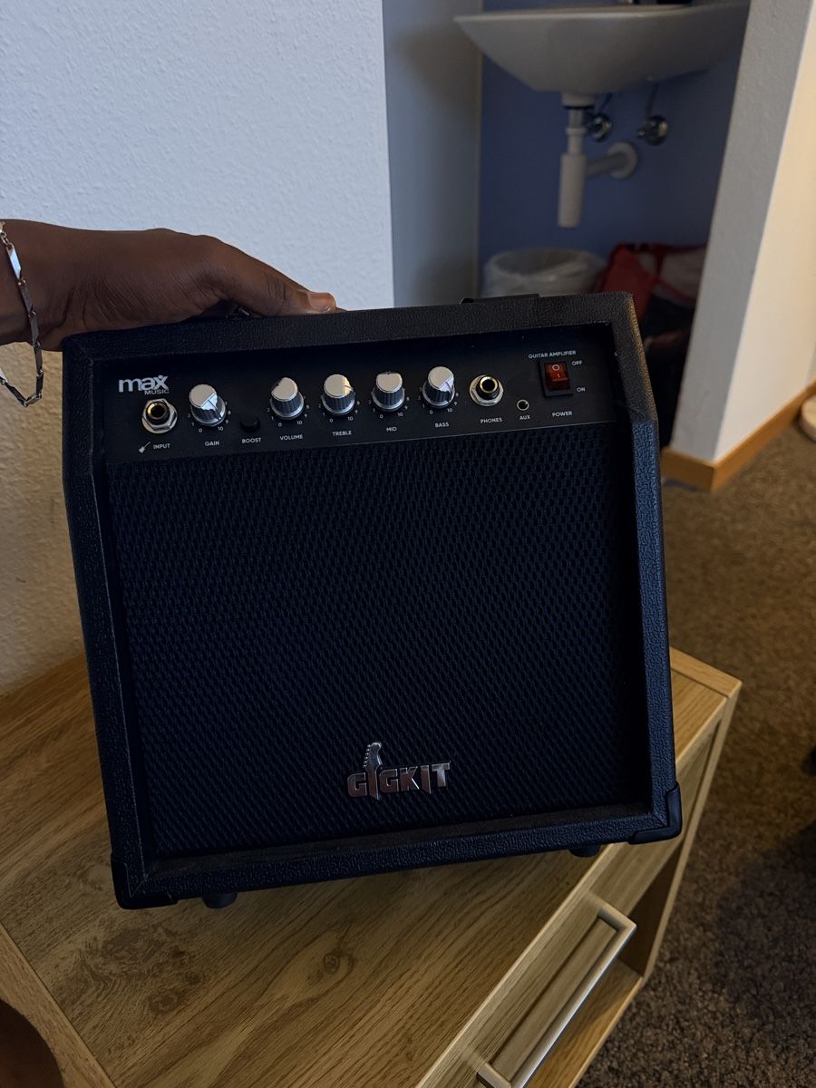 Amplificatori: Max Music GIGKit amp – Nuovo (secondo la descrizione) da Bern venduto da fre_yvr6 1