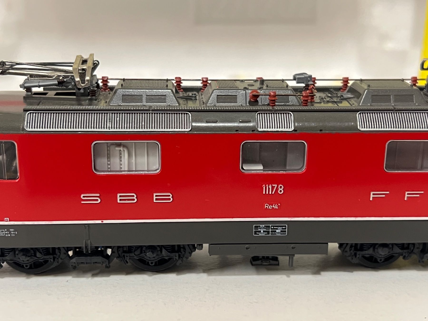 Fleischmann Modellini di ferrovie: Fleischmann SBB 4342 Re 4/4 ll Lok 11178 H0 DC – Usato da Neuenhof venduto da ludovicco 4