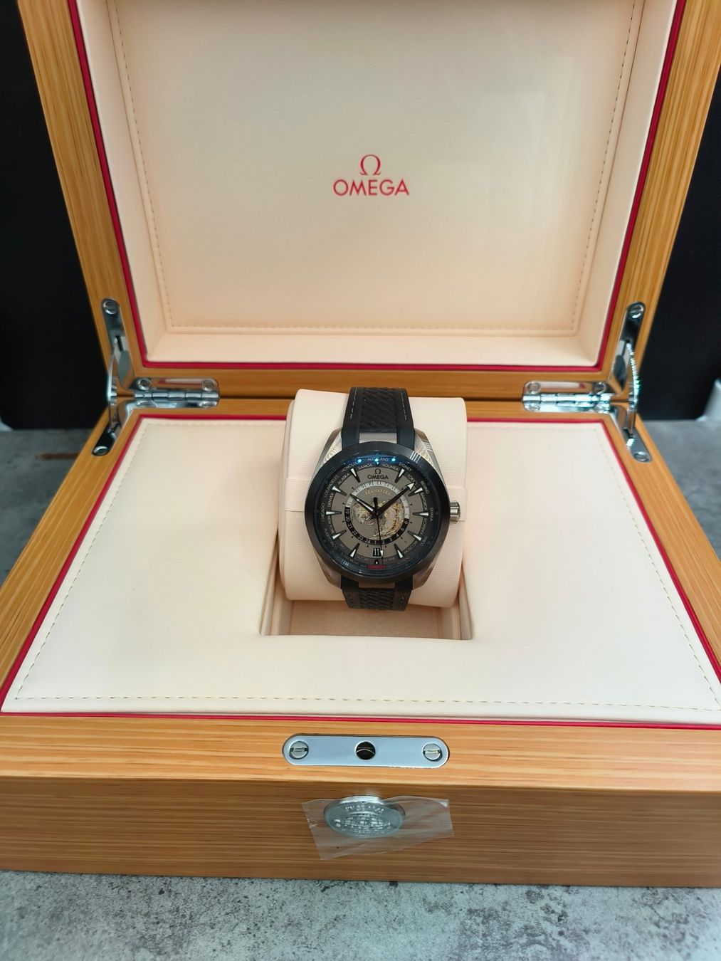 Omega Montres: Omega – Neuf (Voir description) à La Chaux-de-Fonds par curtitswisswatches 3