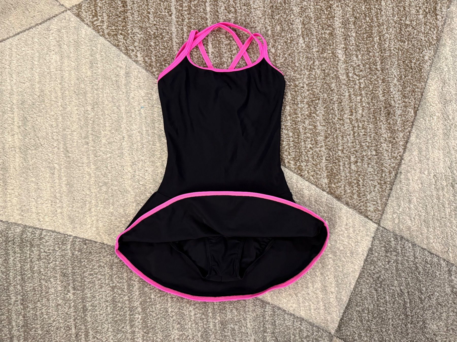 Vestiti & Gonne: Training Kleid Eiskunstlauf Sagester Mod.180  Gr. XS – Nuovo e nell'imballaggio originale da Zürich venduto da makmakmak 4