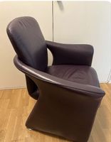 Poltrona in pelle viola design, usata, affare d'autunno