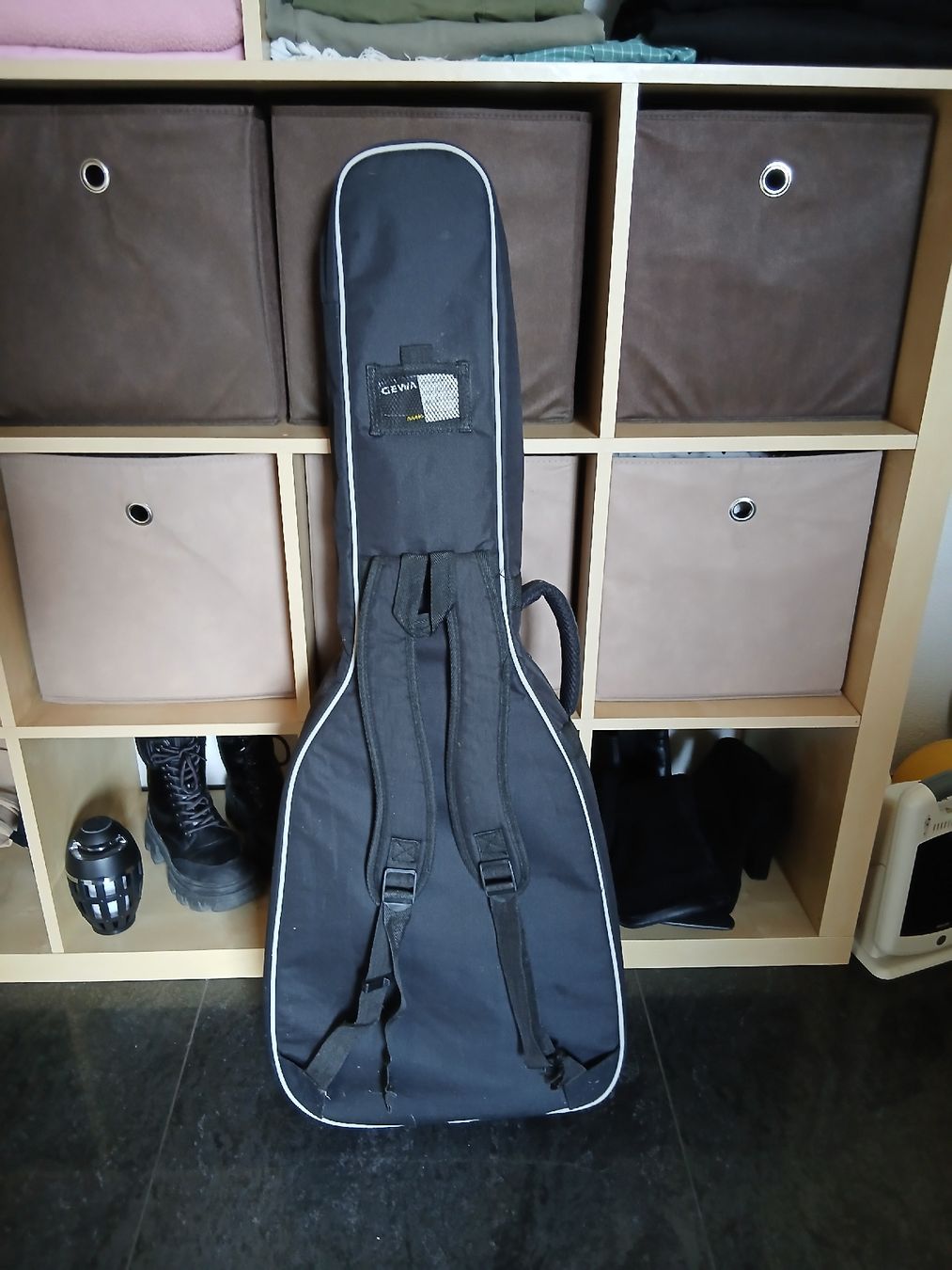 Strumenti musicali: Gitarre blau inklusive Gewa Bag – Usato da Galgenen venduto da Liv_Steinauer_1 9