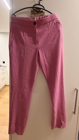 Riani Stoffhose rosa Grösse 36 in sehr gutem Zustand