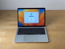 MacBook Pro 13" 2.3 GHz i5 256 GB SSD