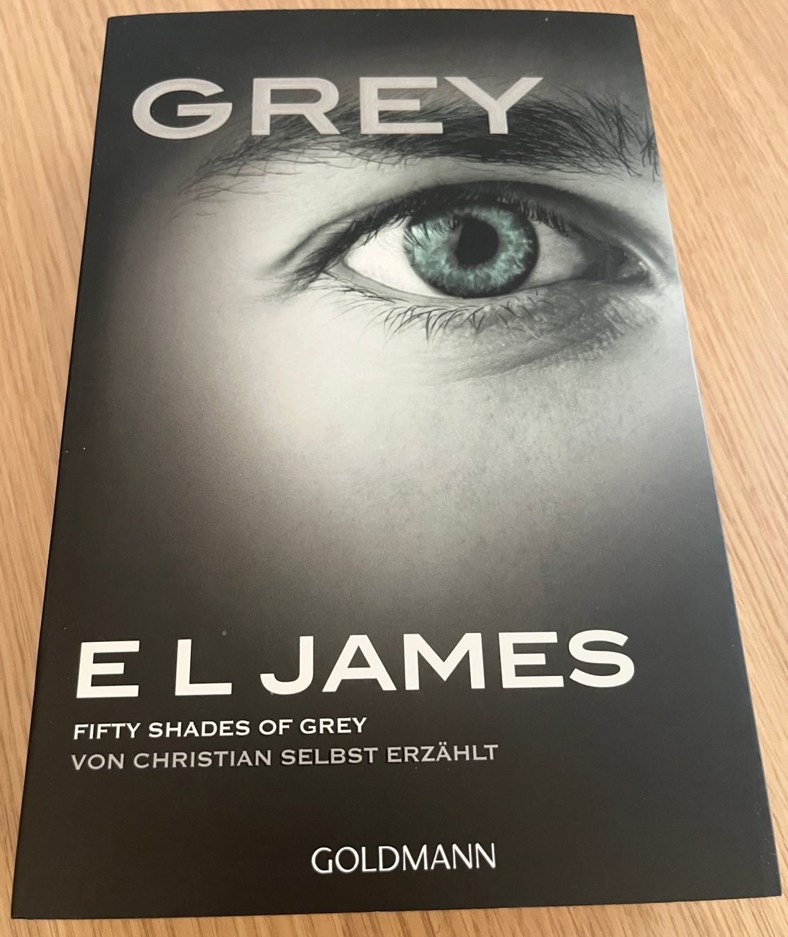 Libri: Grey – Usato da Schellenberg venduto da xShaynex