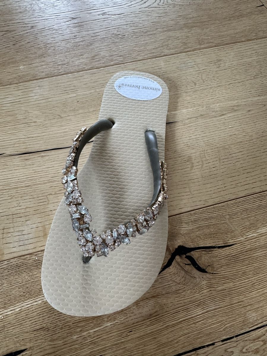 Scarpe da donna: Simone Herrera Flip Flops – Nuovo e nell'imballaggio originale da Silvaplana venduto da mouvat 1