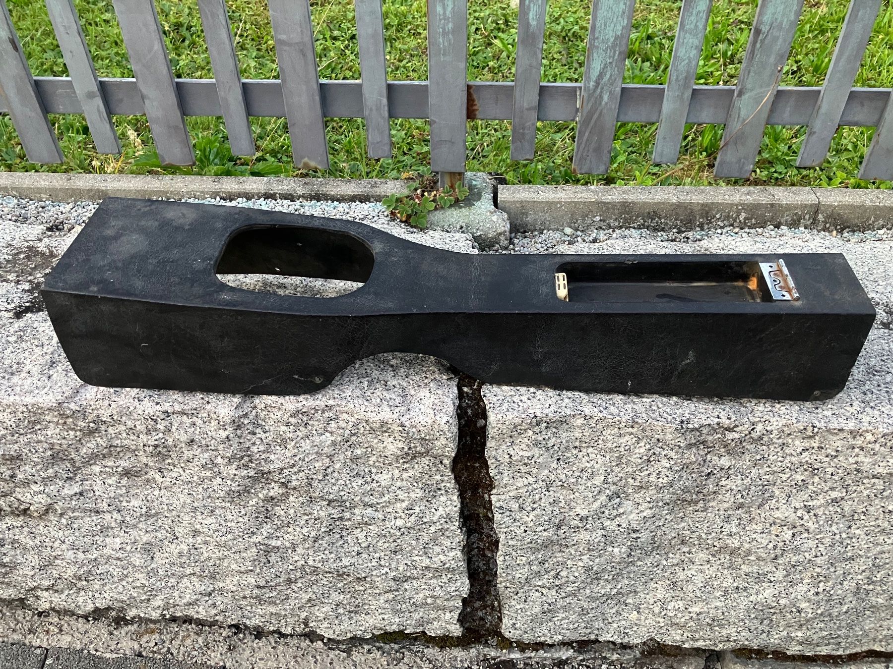 MG Tutti pezzi di ricambio auto: Mittelkonsole MG Midget oder Austin Healey Sprite – Usato da Gommiswald venduto da rockyturn