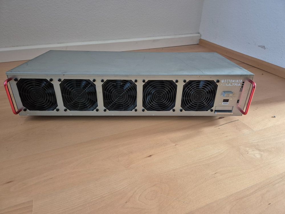 Octominer X12Ultra Mining Rig Gehäuse ohne Grafikkarten (Gebraucht) in ...