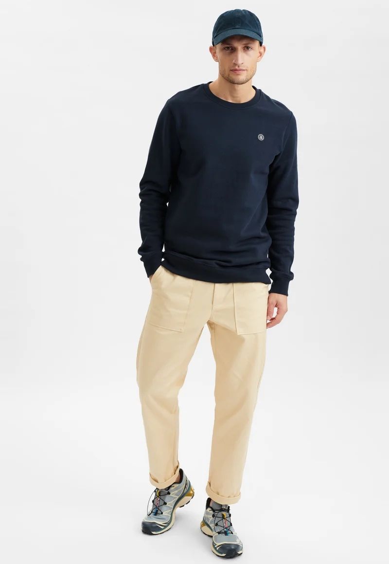 Maglioni & Felpe: Anerkjendt Sweatshirt - Orginalpreis 80.- – Nuovo e nell'imballaggio originale da Zürich venduto da luxuryoutlet1 1