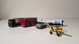 Siku: 3 Scania Sattelschlepper, inkl Sportflugzeug