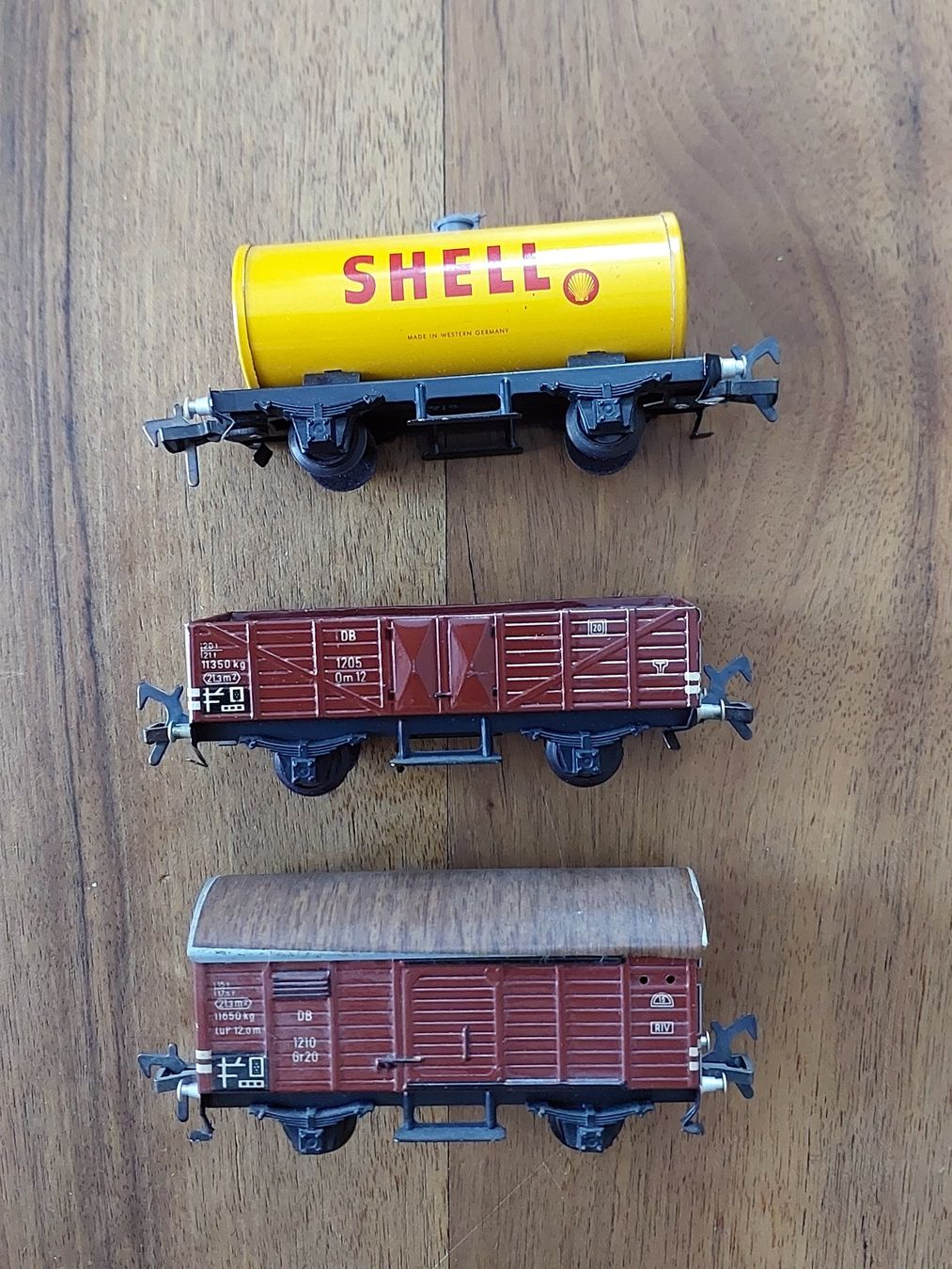 Fleischmann Modellini di ferrovie: Ältere Fleischmann Güterwagen - Voll-Metall - HO WS – Usato da Schönenwerd venduto da Steidi