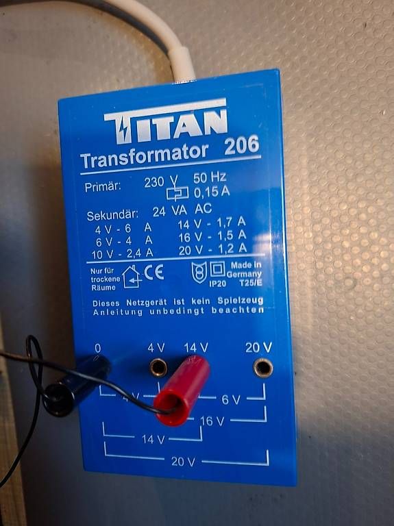 Batterie, Caricabatterie & Alimentatori: Titan Transformator – Usato da Niederglatt ZH venduto da Riedo19