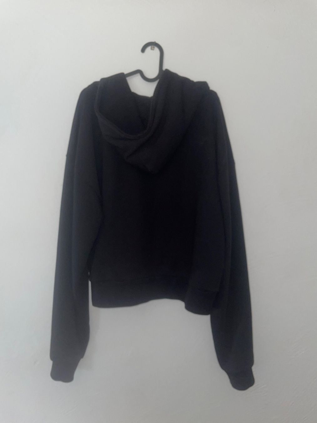 Pulls & Sweat-shirts: PEARLED IVORY 'CROPPED HOODIE' – D'occasion à Zuchwil par hok_98 4
