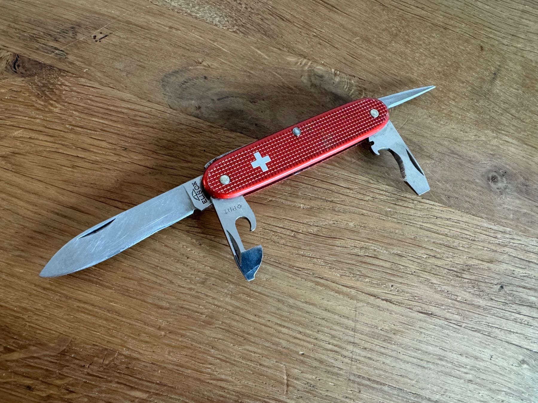 Victorinox Coltelli tascabile: Victorinox Elinox Alox Sackmesser – Usato da Frauenfeld venduto da dilili