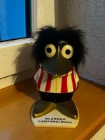 Glarner Kantonalbank Sparschwein Vogel mit Haaren