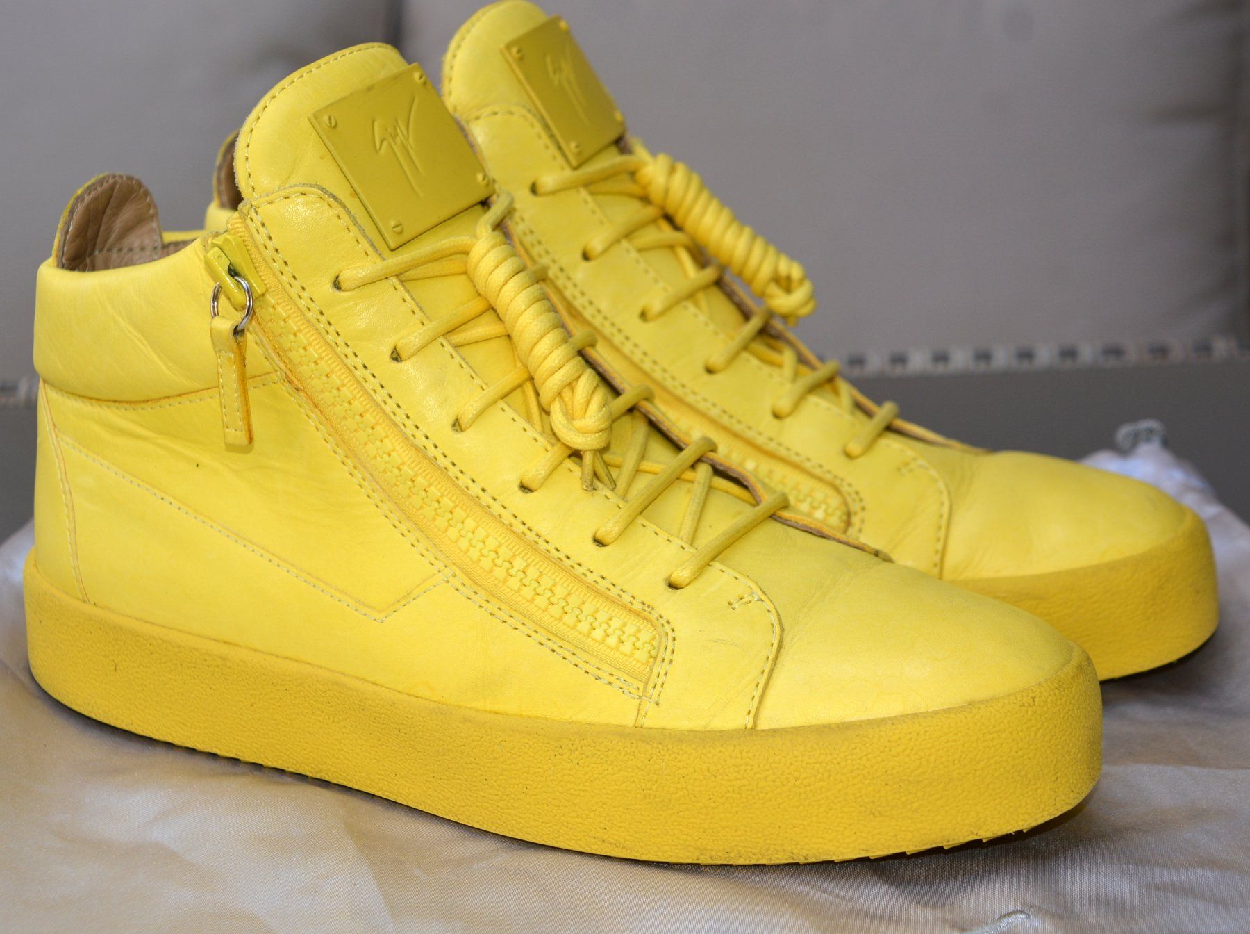 Zanotti Herrenschuhe: Sneakers Giuseppe Zanotti . 43,5 – Gebraucht aus Collonges von Auganien