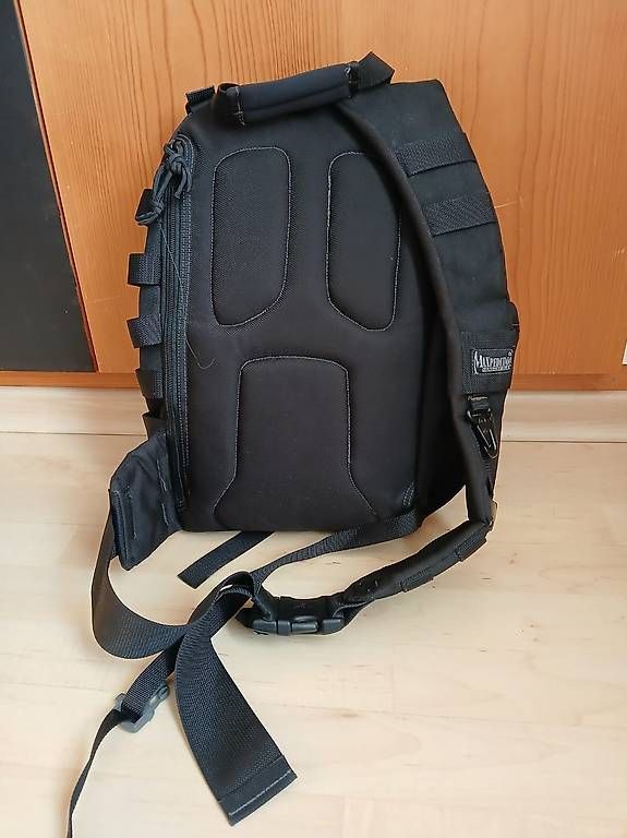 Zaini: Maxpedition Rucksack – Usato da Suhr venduto da 1napoleon 4