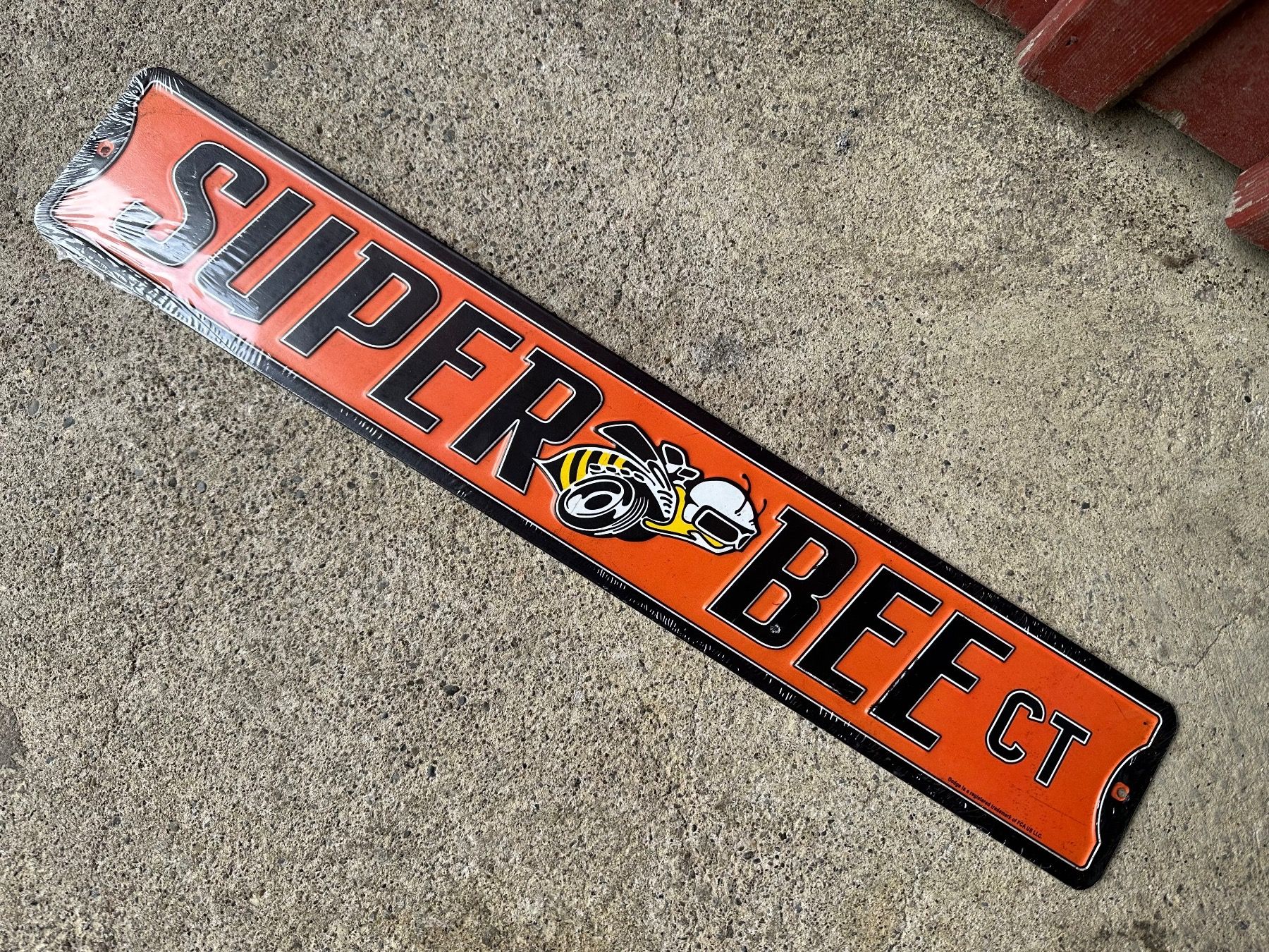 Insegne: Super bee mopar dodge muscle car – Nuovo e nell'imballaggio originale da Reinach AG venduto da rares75
