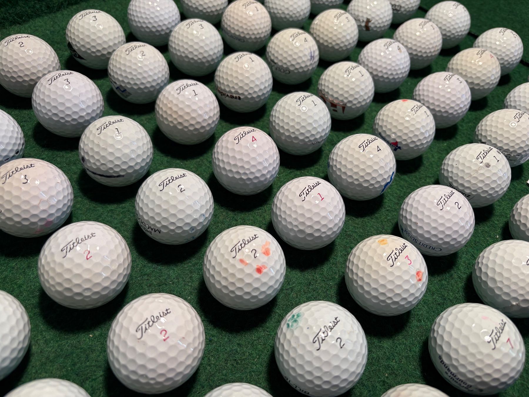 Albatross Recycelte Golfbälle 100 Stück – AA-Qualität, Gemischte Marken, Perfekt Für Driving Range & Training