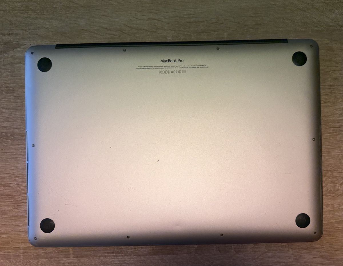 Apple Notebooks: MacBook Pro 15 inch – Gebraucht aus Dulliken von Erfolgreich05 8