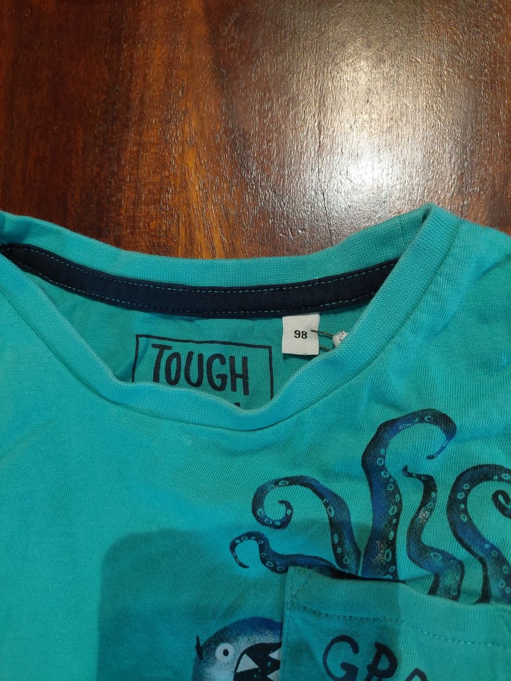C&A Camicie, T-shirt & Polo: C&A Liebli / Axelshirt Grösse 98 – Usato da Beckenried venduto da Havacola 3