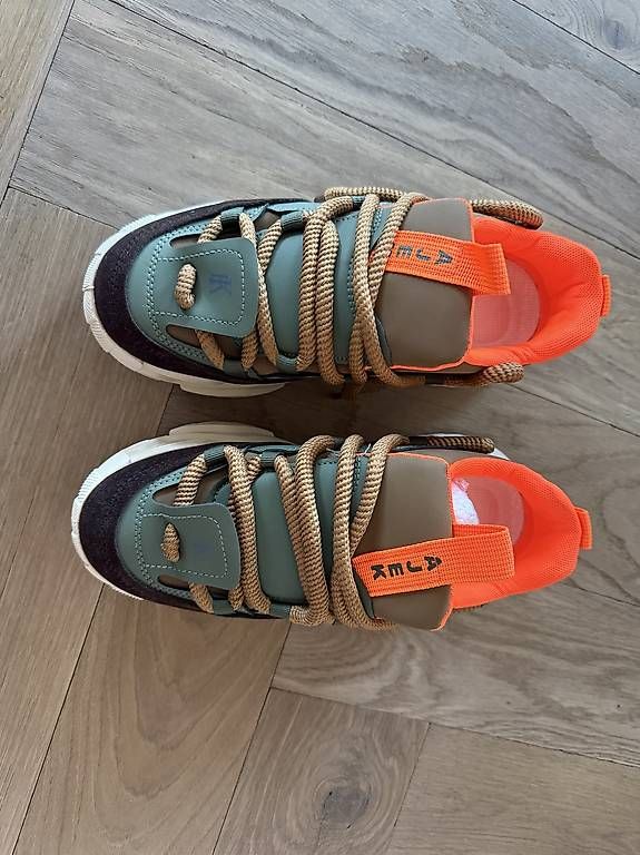 Scarpe da donna: AJEK Chunky Sneakers gr 39  – Usato da Dielsdorf venduto da yes_d2gv 1