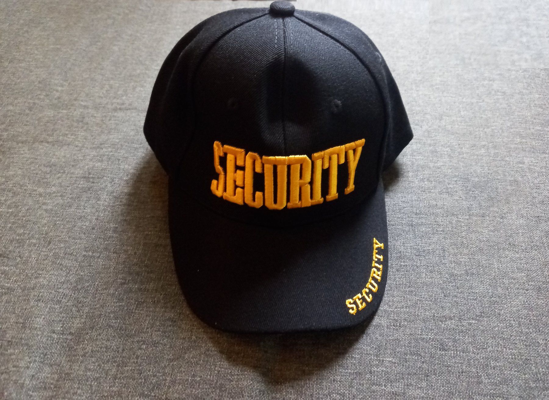 Copricapi, berretti & cappellini: 4x Schwarze Kappen SECURITY bestickt - Casquette sécurité – Nuovo e nell'imballaggio originale da Lausanne venduto da FASHION-WORLD-SHOP 1