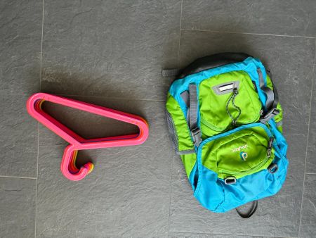 Kinder DEUTER Wanderrucksack grün/türkis mit Kinderbügel