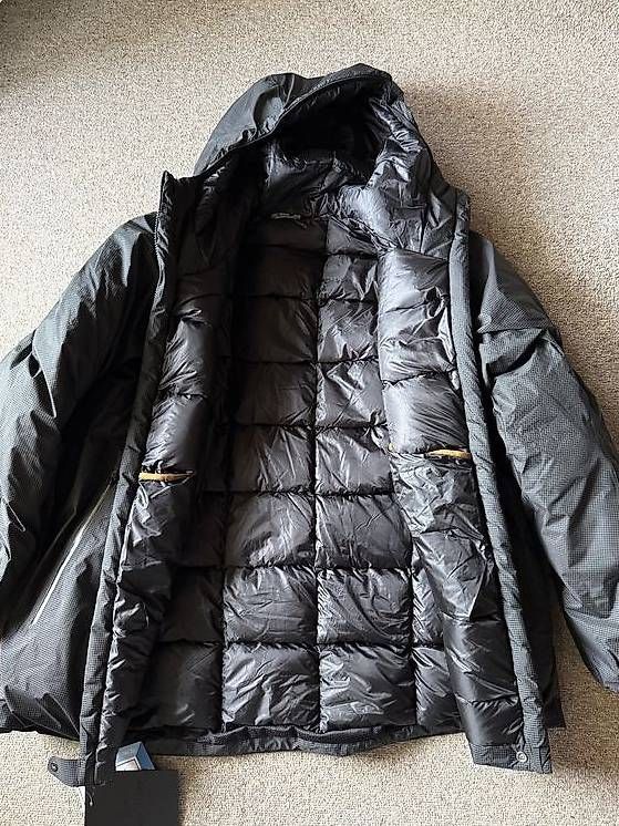 Arcteryx Giacche: Arcteryx Alpha down Parka – Nuovo (secondo la descrizione) da Flims Waldhaus venduto da flo_sth6 3
