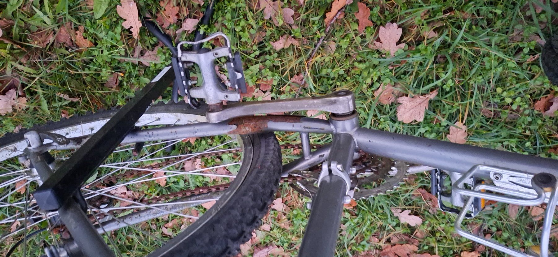 Biciclette: Kult Mtb Mt Racing mit Carbon Lenker – Difettoso da Kyburg venduto da JBMNT2020 6