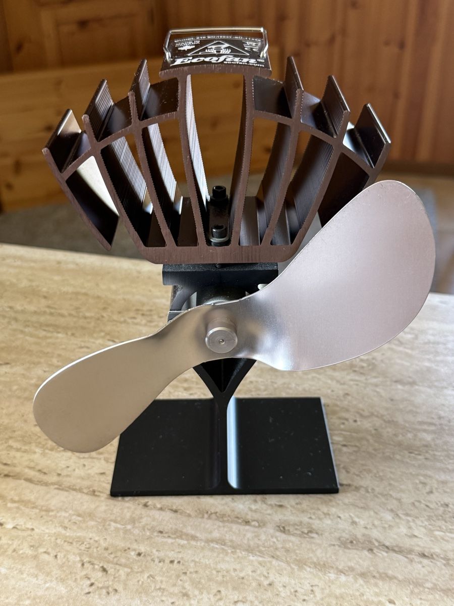 Cheminée: Ecofan 810 (Lufverteiler Ofen) – Gebraucht aus Les Enfers von samoern