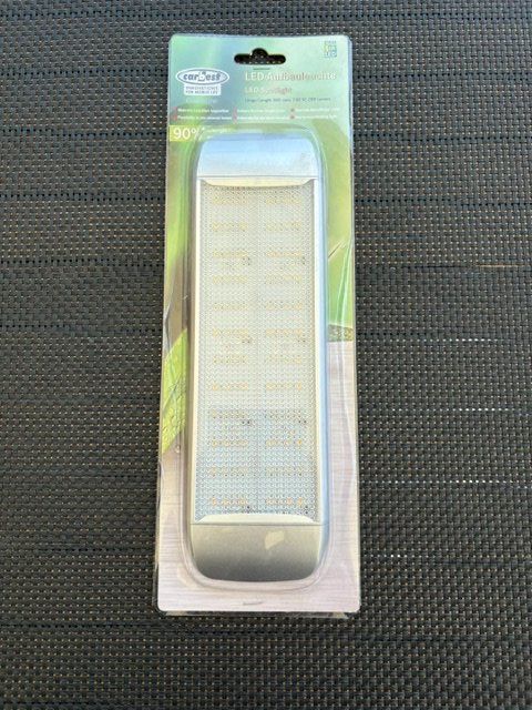 Kronleuchter & Deckenlampen: LED Aufbauleuchte – Neu und originalverpackt aus Stettfurt von Oberdorf