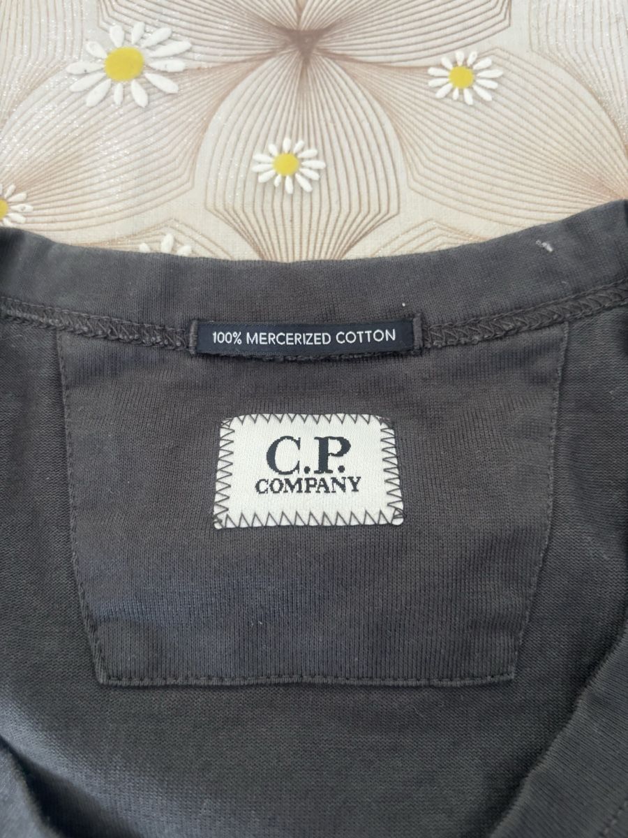 CP Company T-shirts: Pull  – Neuf (Voir description) à Monthey par mon_sgm8 2