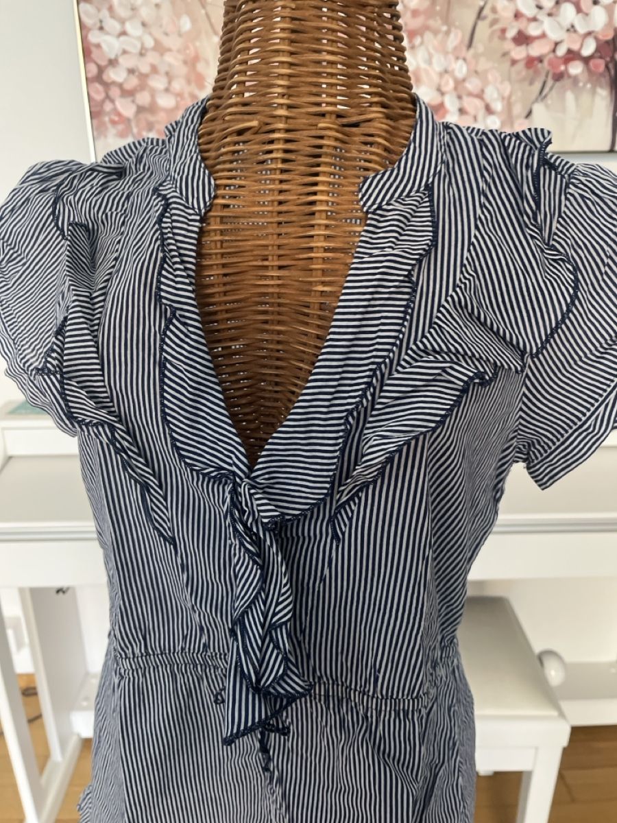 H&M Chemisiers: Bluse, H&M mit Rüschen, blau/weiss, 36 – D'occasion à Solothurn par Bobesch08 1