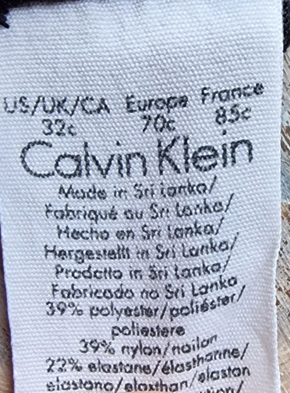 Calvin Klein Altra biancheria intima: Push Up BH Calvin Klein grau Gr. 70C – Usato da Nebikon venduto da Japostyle 2
