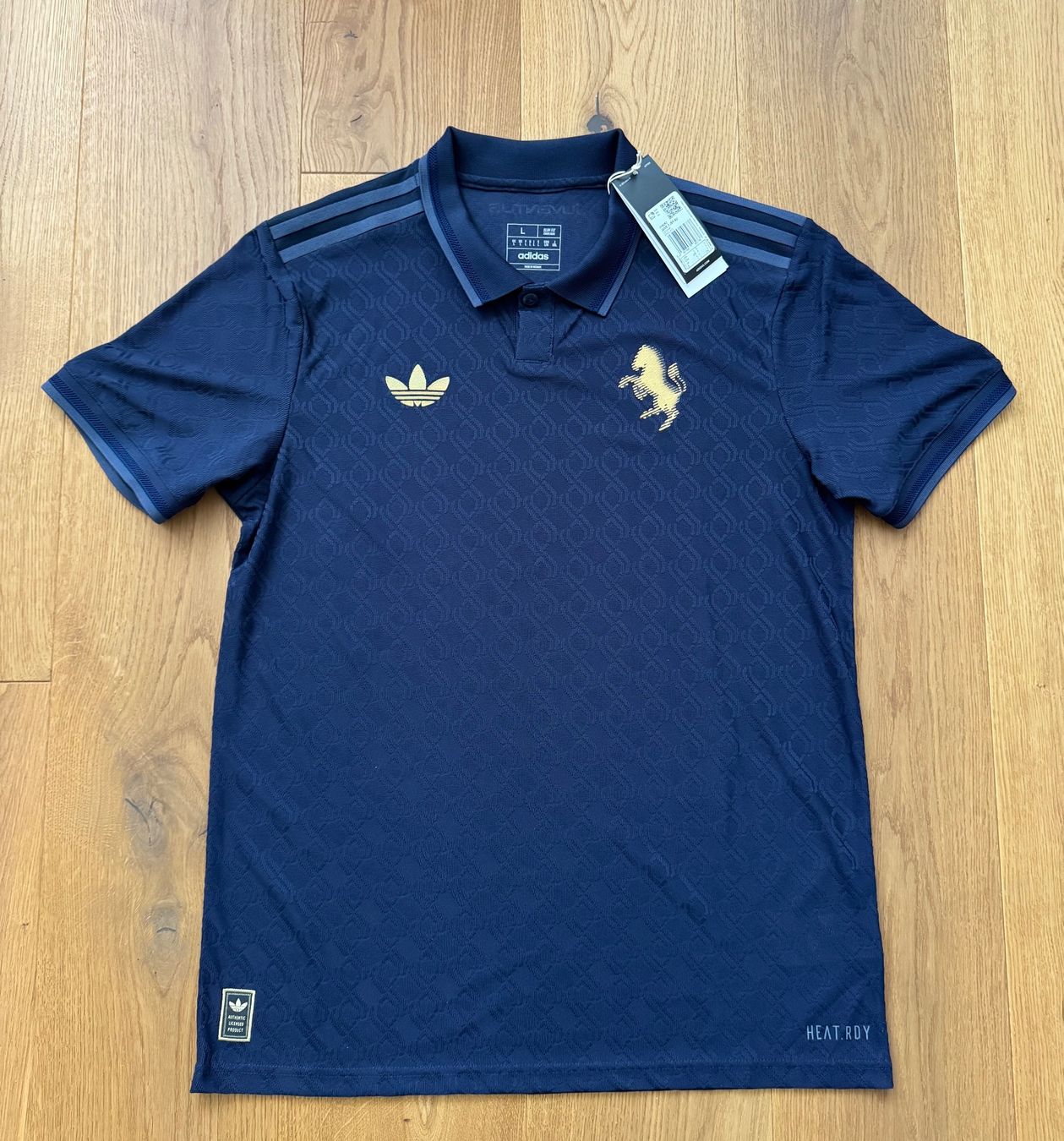 Canottiere & Pantaloni: Juventus Authentic Jersey – Nuovo (secondo la descrizione) da Dielsdorf venduto da nicolicious