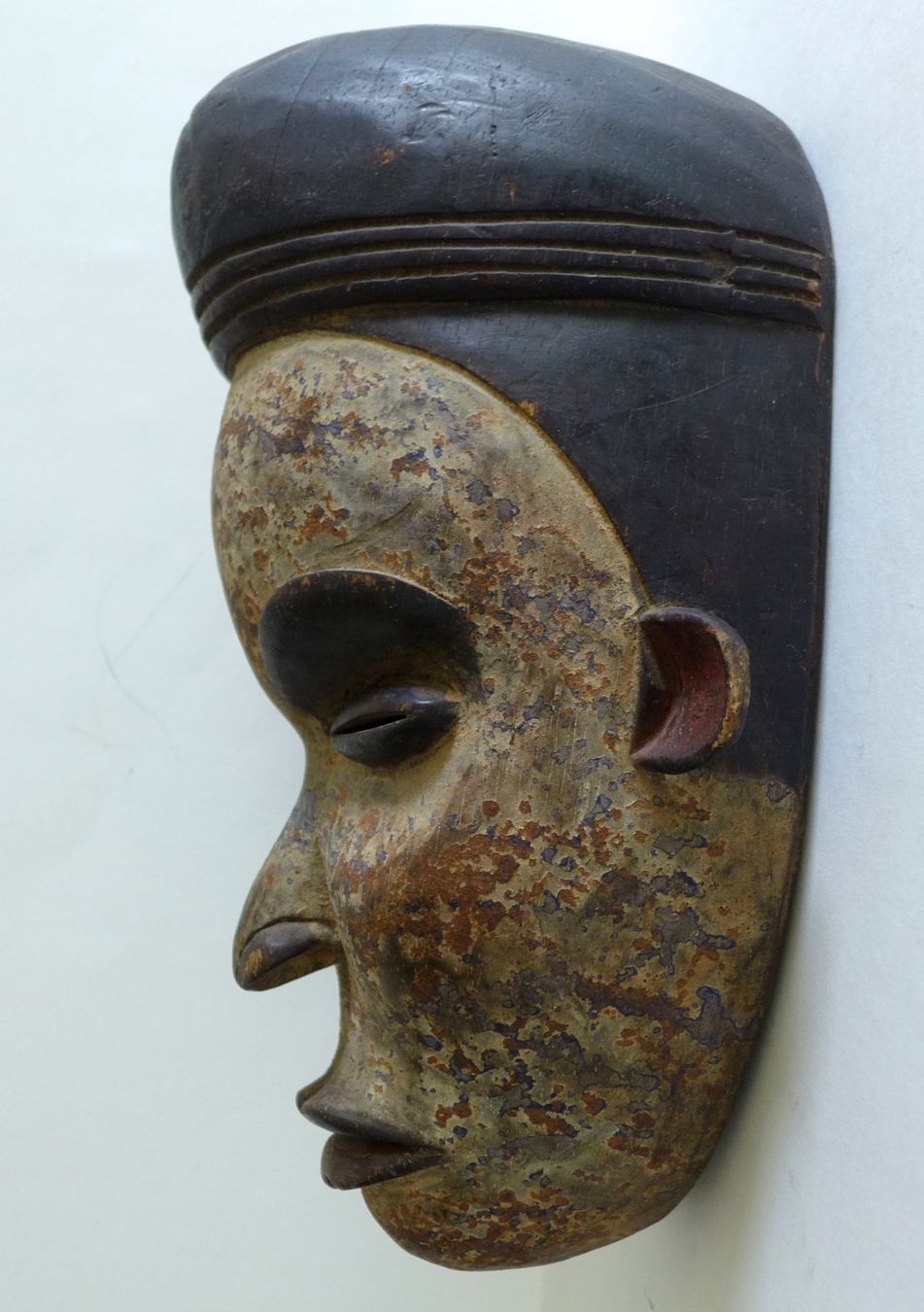 Arte internazionale: Afrika-Maske, Ba-Congo, 18 x 30 cm. – Usato da Chur venduto da Bombai01 1