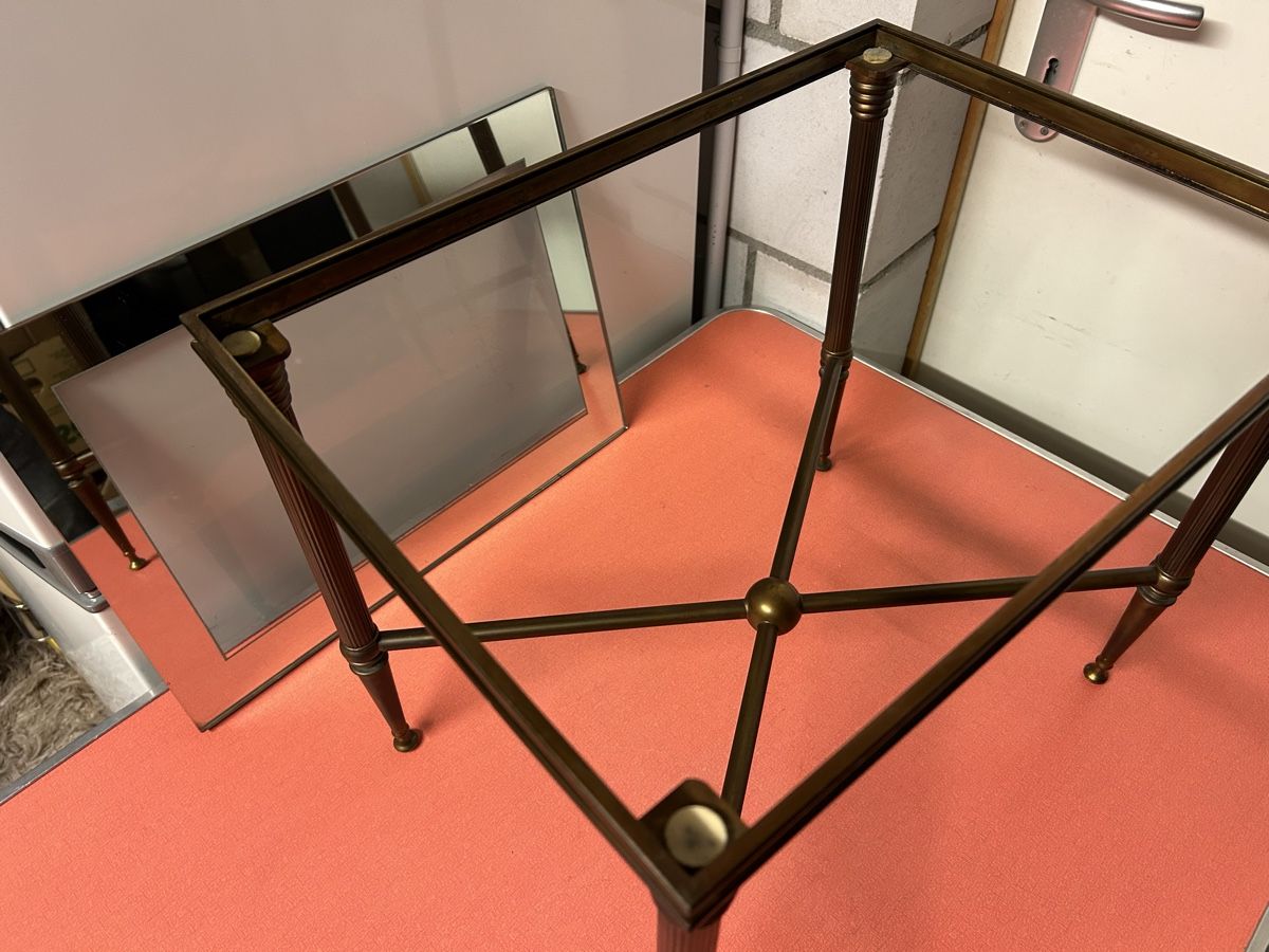 Tavoli: Alter Beistelltisch Messing Glasplatte 40x30cm  – Usato da Lanzenhäusern venduto da vic63 7