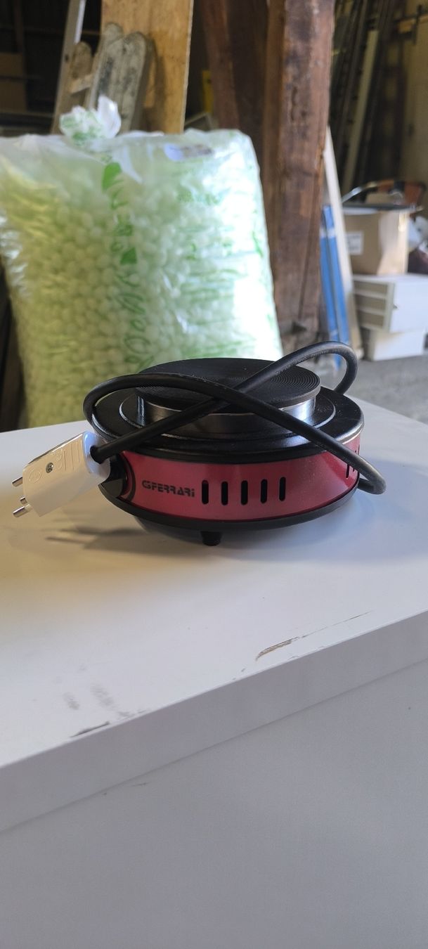 Küchengeräte: Réchaud / Plaque de cuisson électrique compacte – Neu (gemäss Beschreibung) aus Echandens von Sebounet
