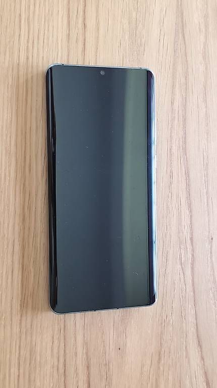 Telefoni cellulari / Smartphones: Huawai P30 Pro – Usato da Linthal venduto da StuessiLinthal 1