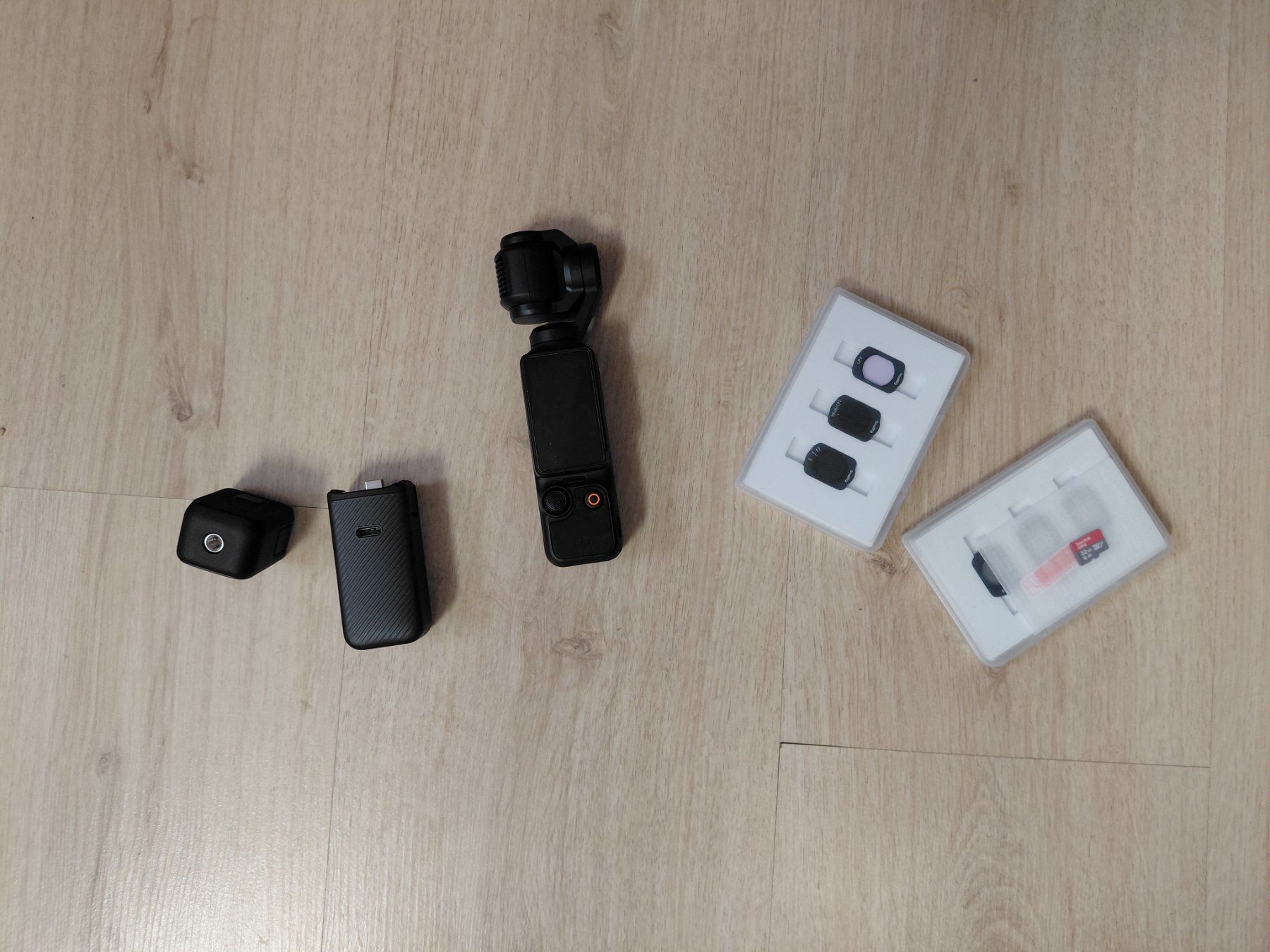 Action Cam: DJI Osmo Pocket 3 Creator Combo neuwertig – Neuf (Voir description) à Wattwil par rot_s7jy 1
