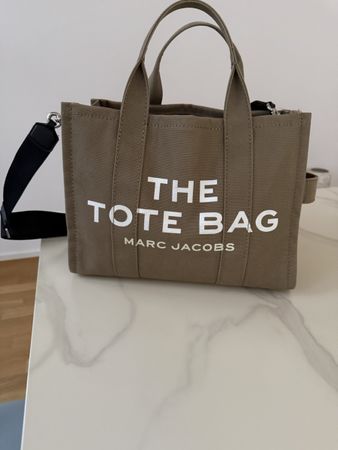 Marc Jacobs The Tote Bag olivgrün neuwertiger Zustand