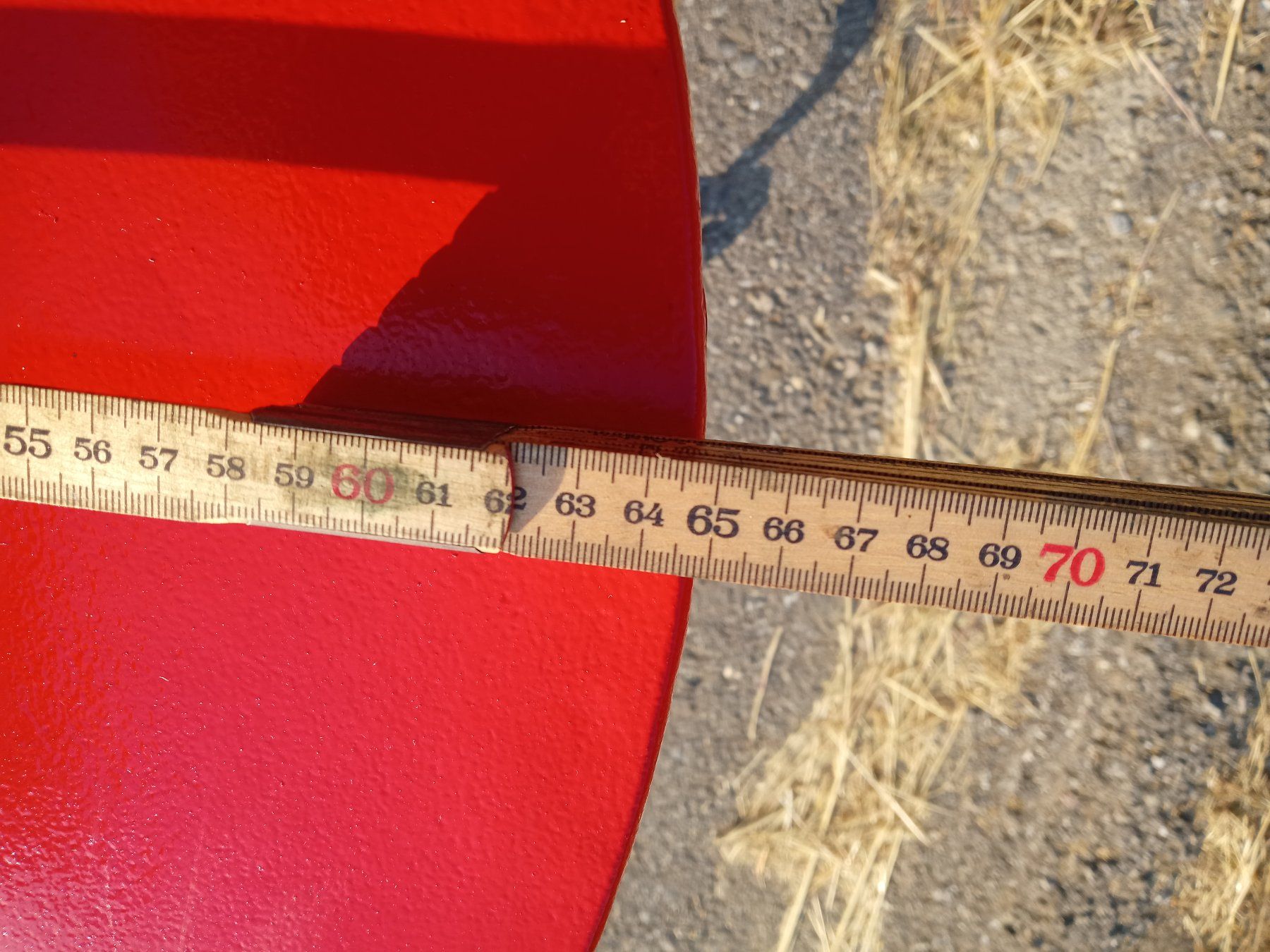 Tische: Antiker runder Gartentisch aus Metal – Gebraucht aus Prez-vers-Siviriez von Monija70 7