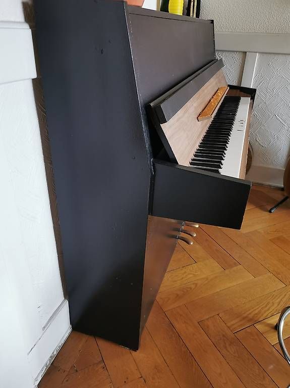 Musikinstrumente: piano droit Fazer – Gebraucht aus Genève von sar_7gdj 1