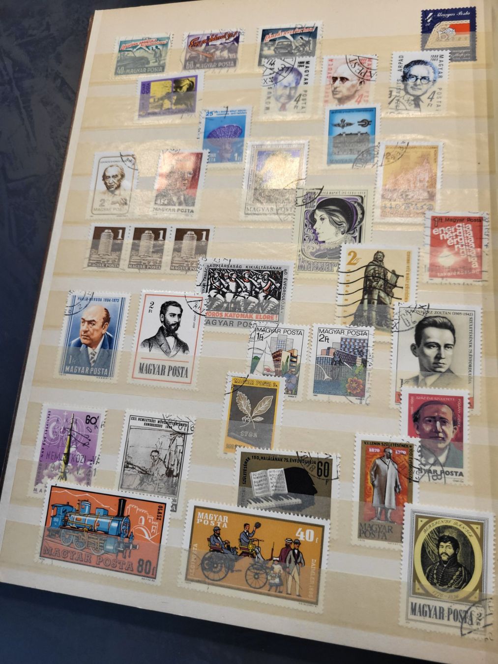 Alle Briefmarken: Sammlung Album - Oesterreich – Gebraucht aus Rümlang von Turrin 8