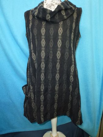 MASAI KLEID GR S KLEINER ROLLKRAGEN OHNE ARM LEICHT LUFTIG