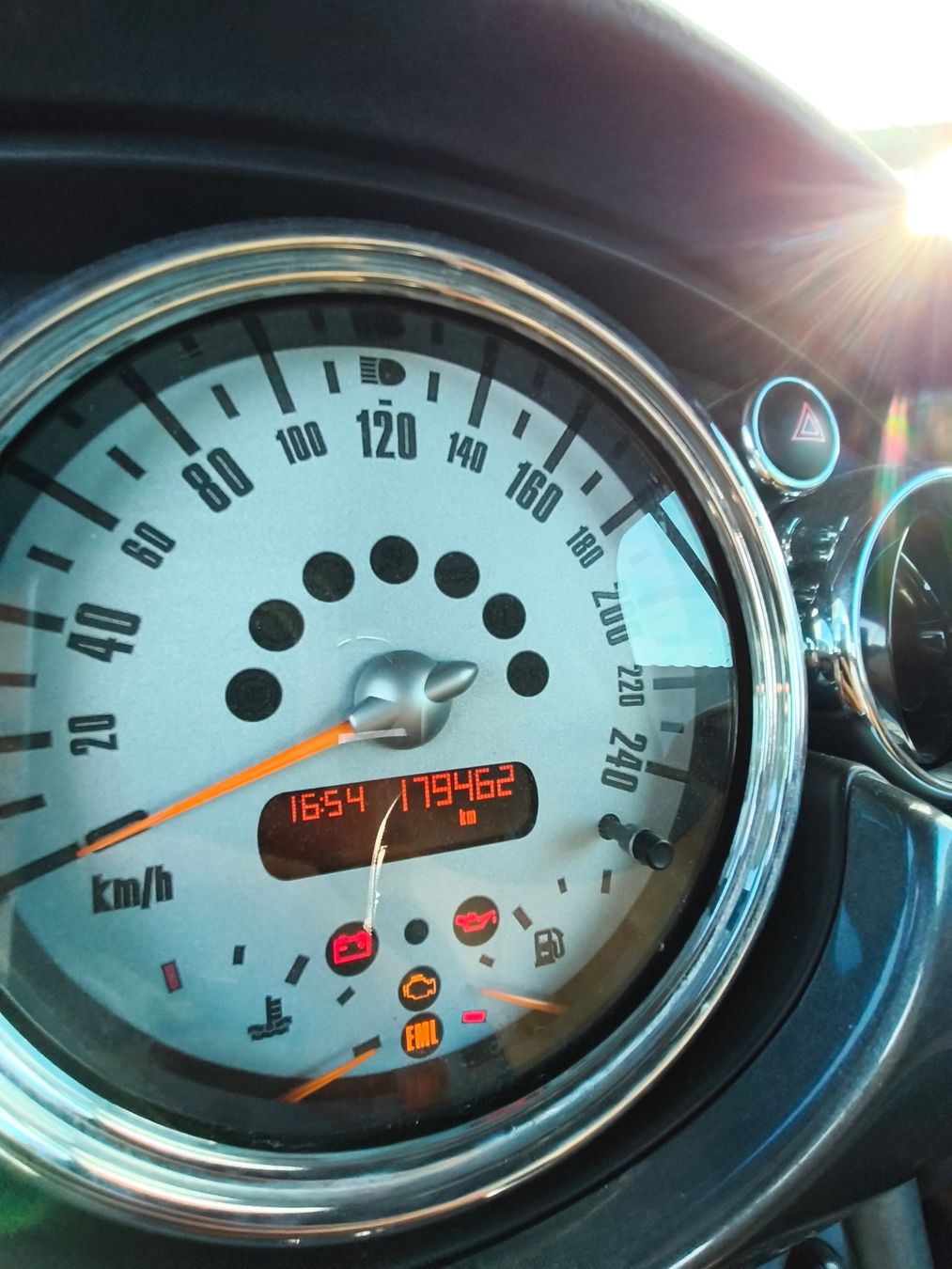 Mini Autos: MINI COOPER CABRIO – Gebraucht aus Staad SG von Auto_Port 2