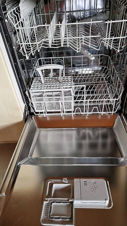 Machines à laver la vaisselle: Geschirrspüler VZug Adora V2000 - 55cm – D'occasion à Amden par nbloech 2