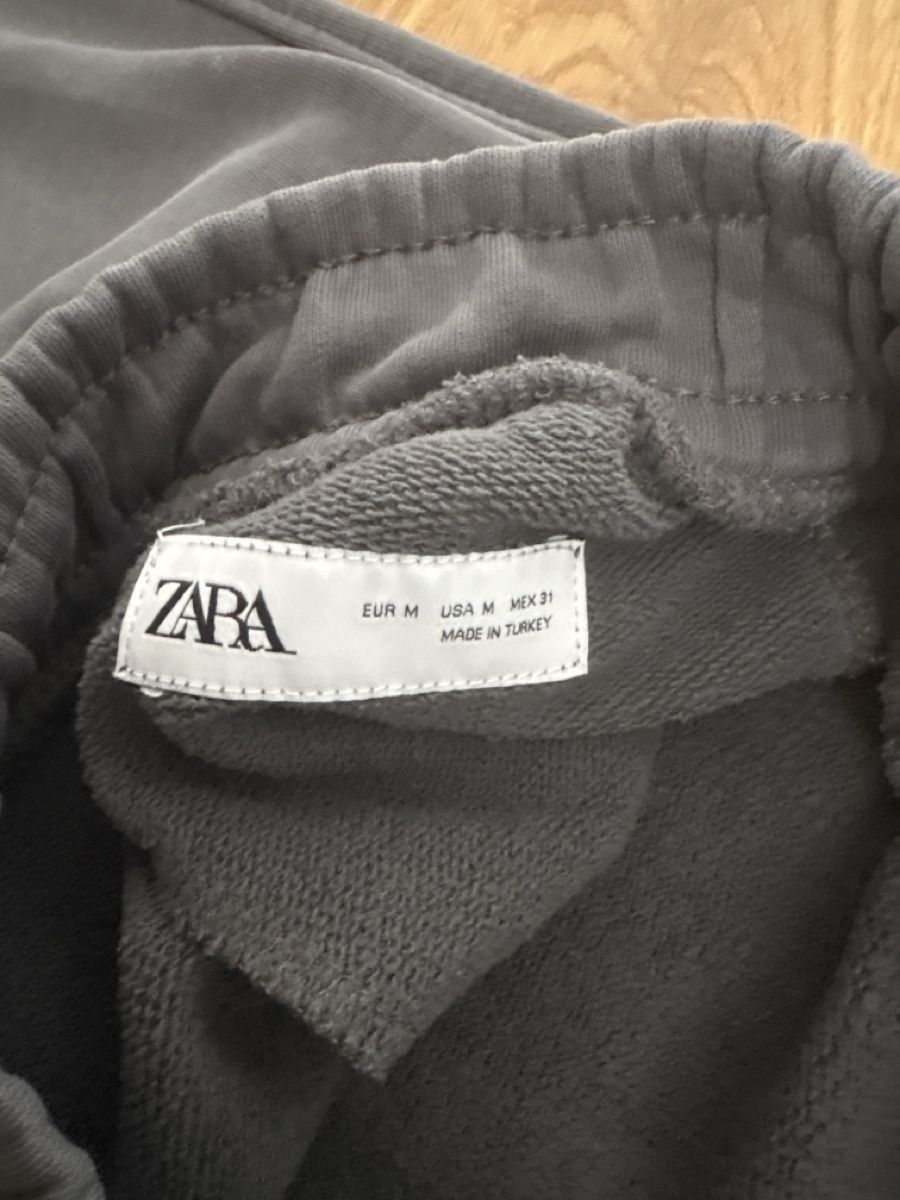 Zara Pantaloni: ZARA Jogginghose – Usato da Oberbüren venduto da bud_fcb5 1