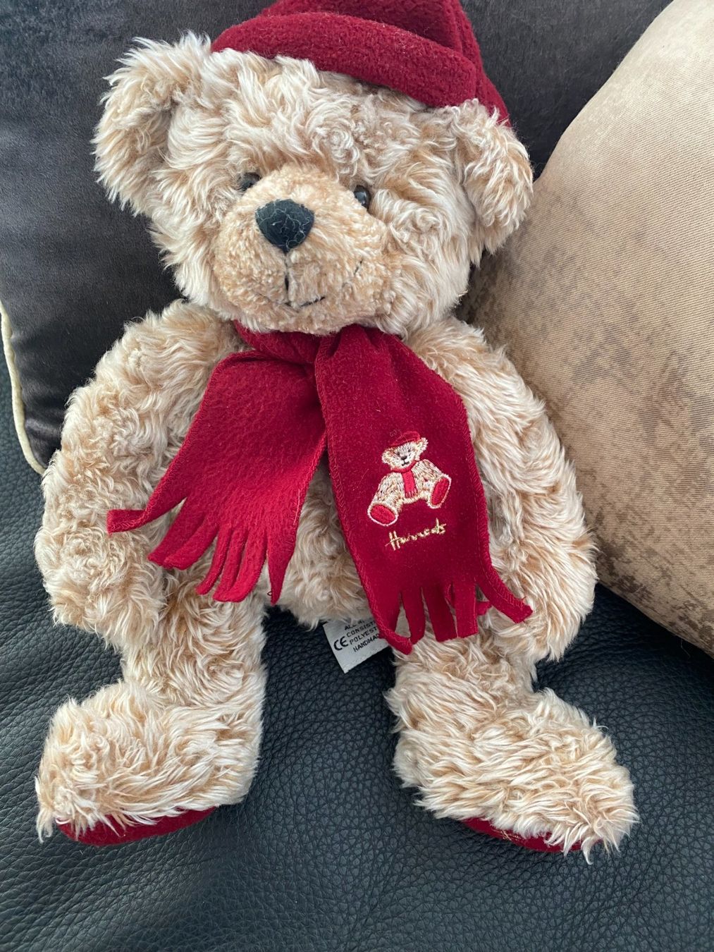 Spielzeuge: Teddybär Harrods – Neu (gemäss Beschreibung) aus Unterterzen von